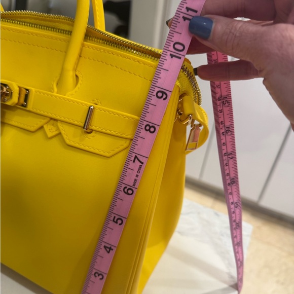 Yellow Designer Handbag - Picture 8 of 9